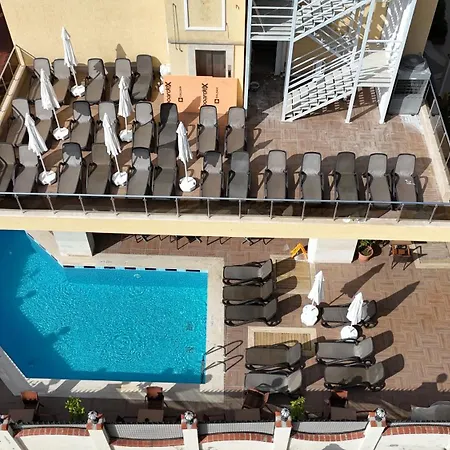 Citrus Plaza 호텔