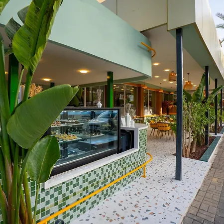 Citrus Plaza 호텔 4*