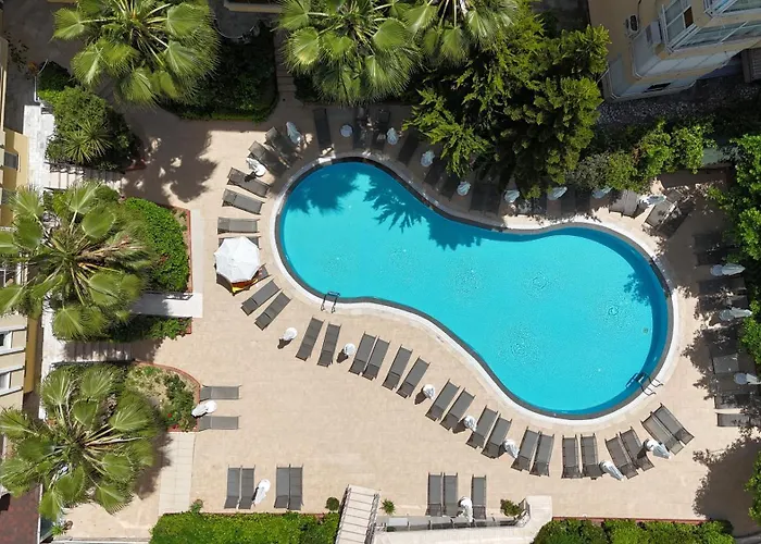 Отель Citrus Plaza 4*